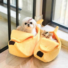 Load image into Gallery viewer, Banana Cat Bed